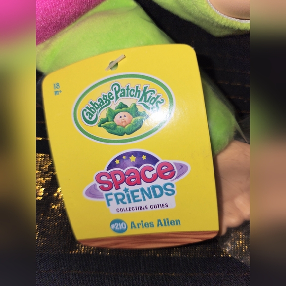 Cabage Patch Kids ARIES ALIEN Space Friends New w/ Tags Super Cute Collectible - Picture 9 of 13